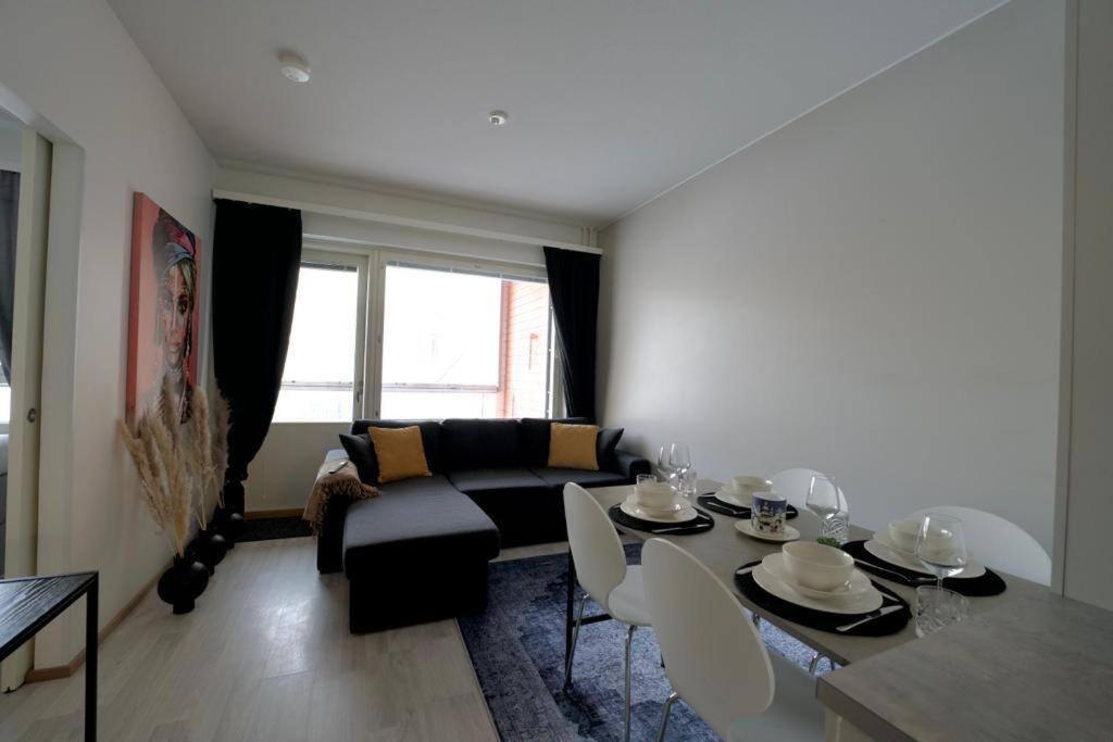 1Br Suite - King Size Bed - Wi-Fi - Gym & Sauna Rovaniemi Exterior photo